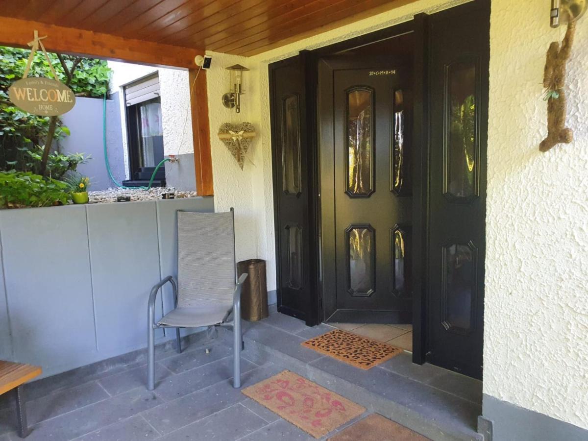 Ferienwohnung Zum Rheinblick Kestert Екстериор снимка