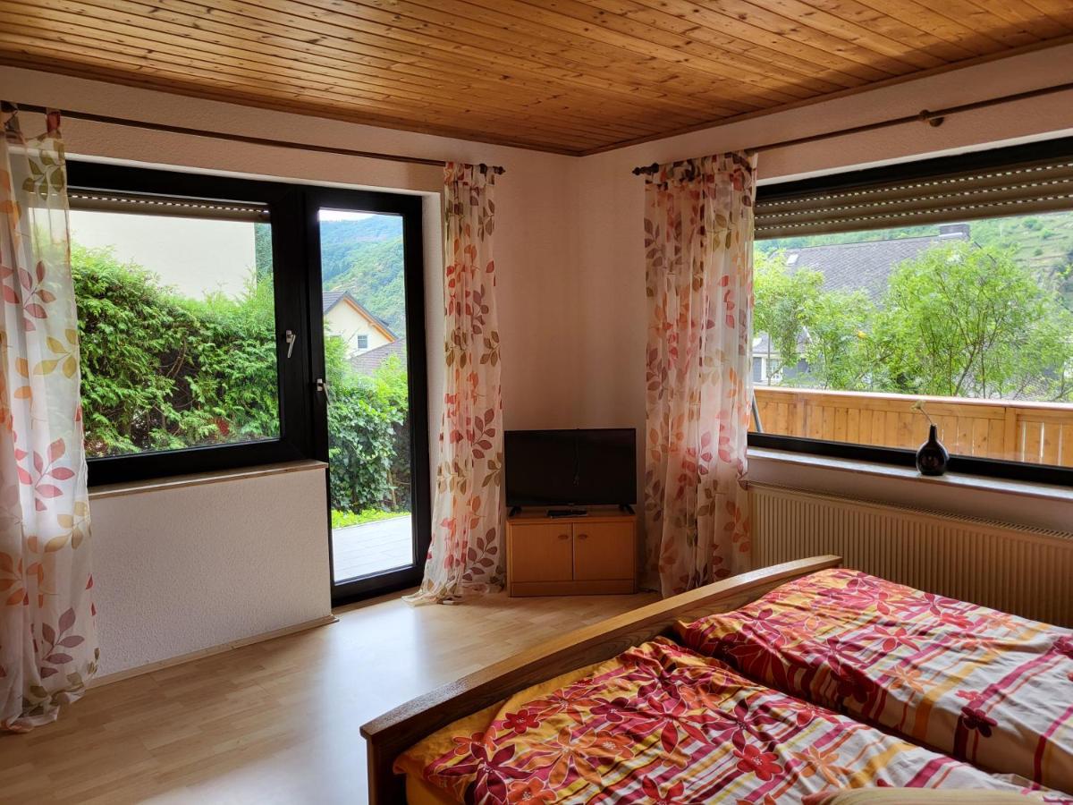 Ferienwohnung Zum Rheinblick Kestert Екстериор снимка