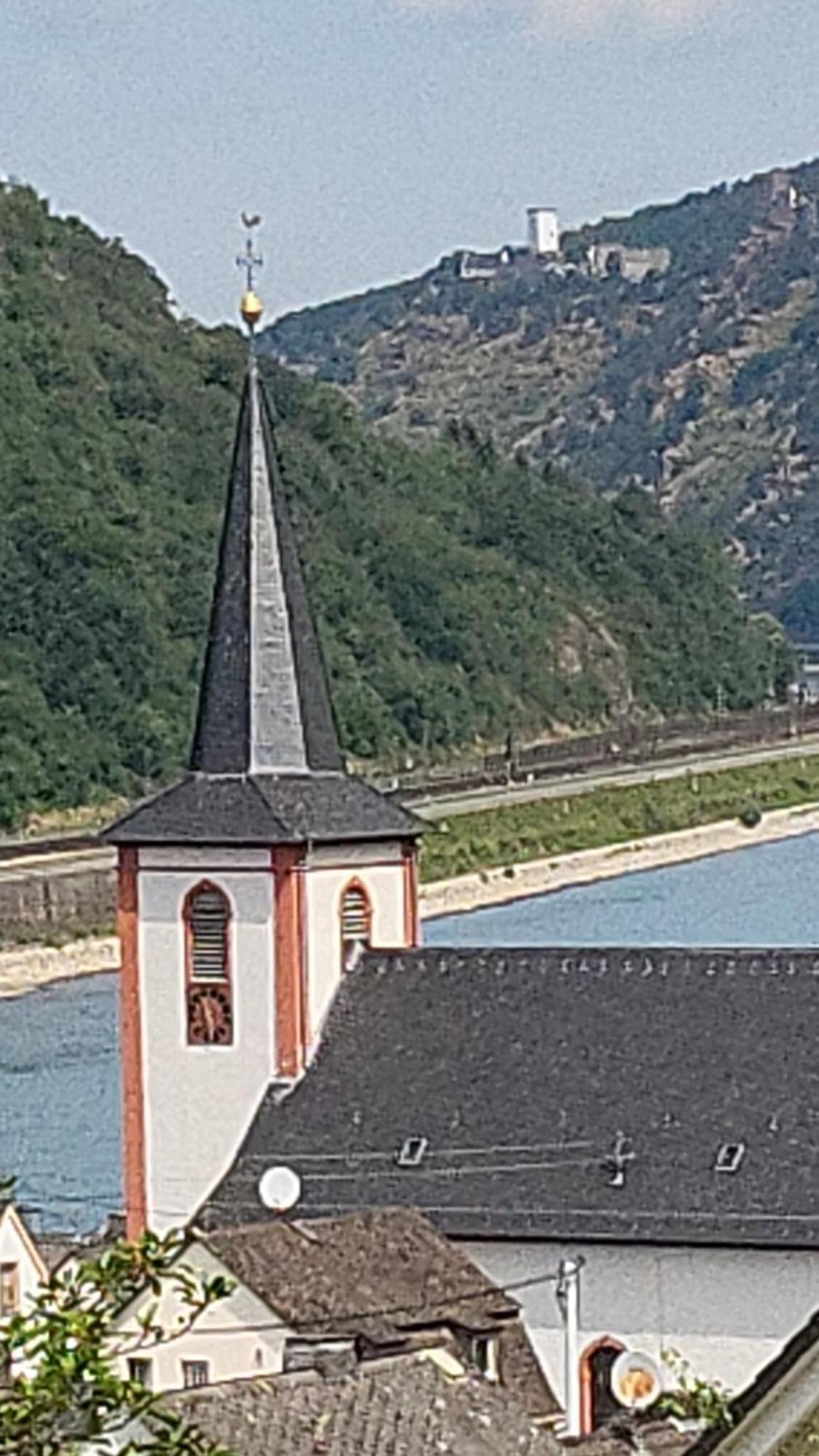 Ferienwohnung Zum Rheinblick Kestert Екстериор снимка